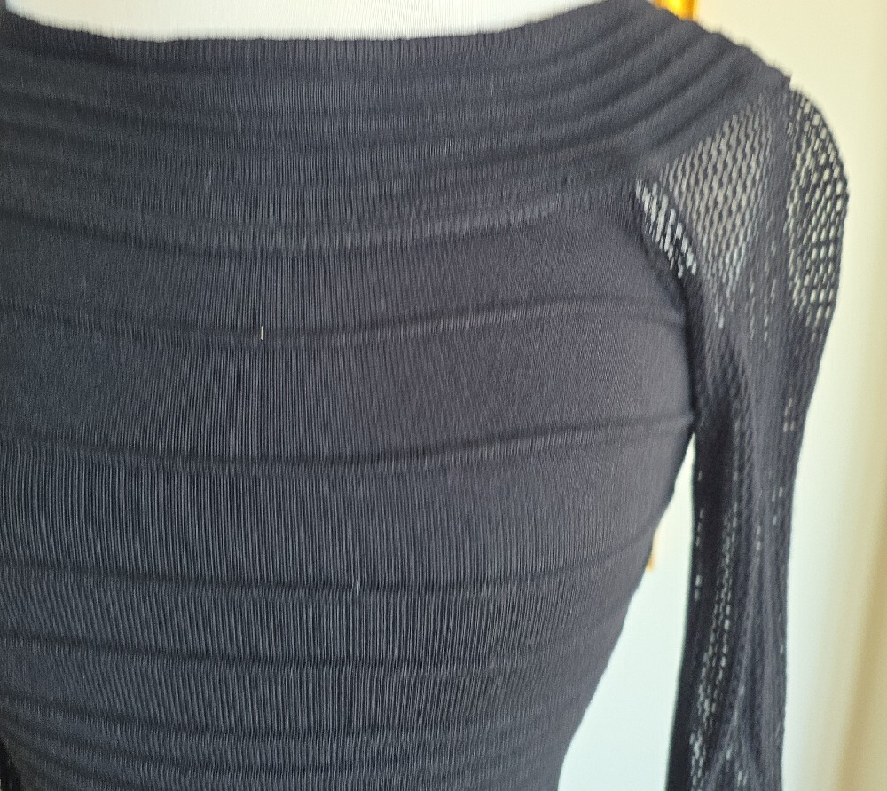 💙Forever 21 Black Long-Sleeve Ribbed Sheer-Sleeve Bodycon Dress - Picture 6 of 13